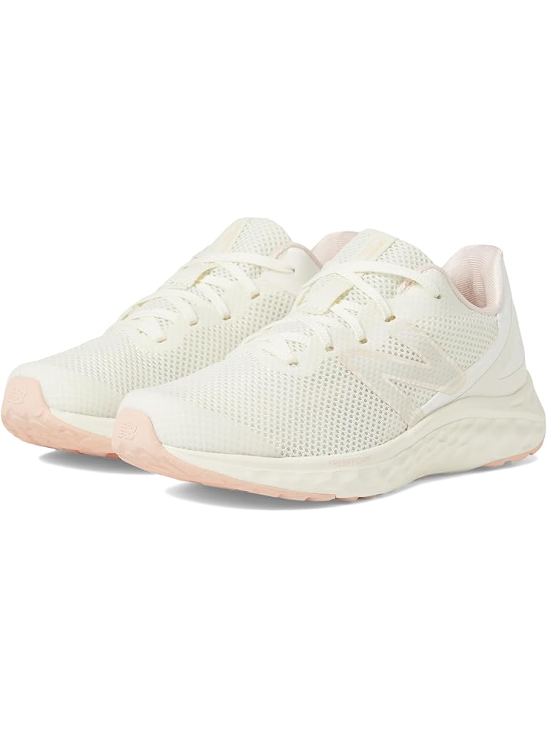 White New Balance Kids Fresh Foam Arishi v4 (Big Kid)