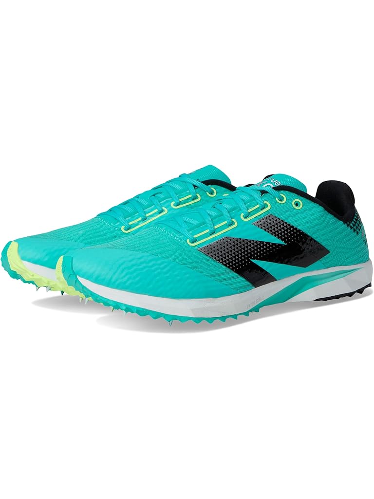 Black New Balance FuelCell XC7 v5