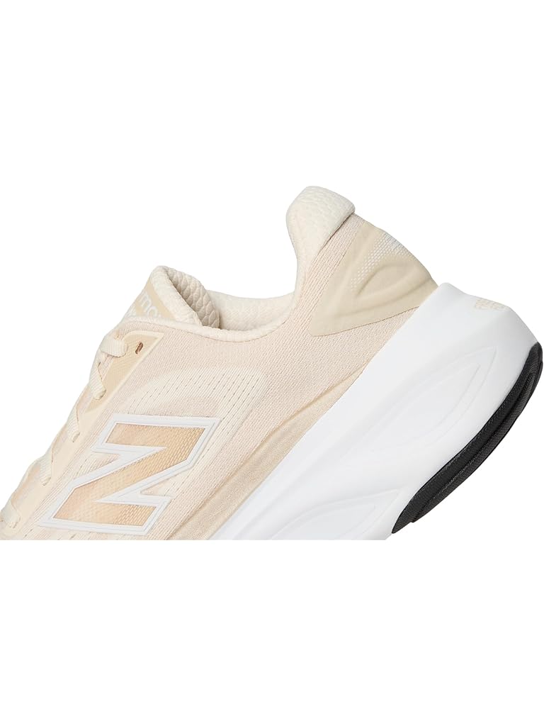 Coral New Balance Fresh Foam X More v6